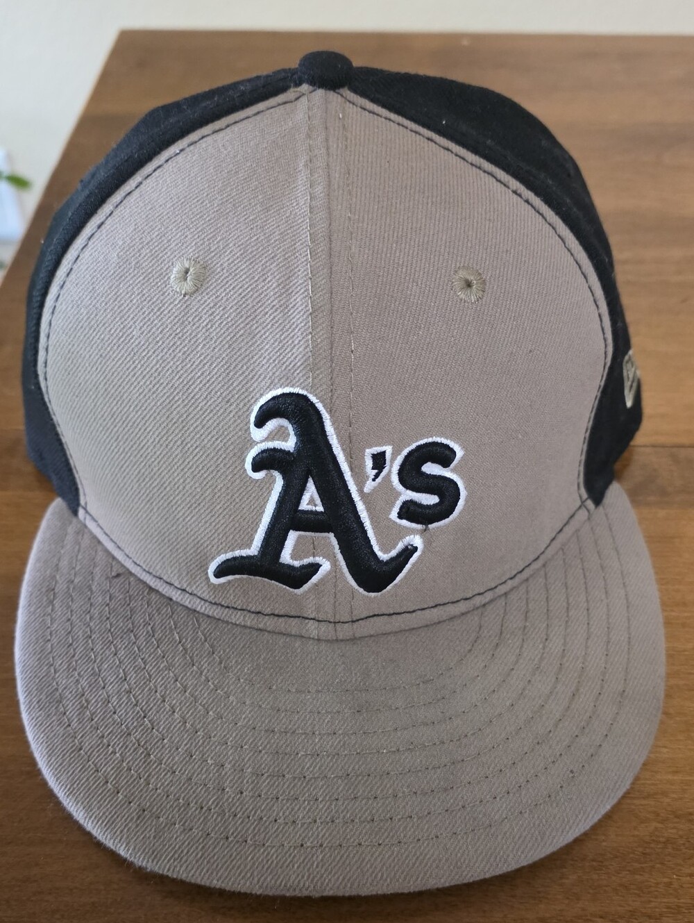7 3/8 New Era Oakland A's Two-Tone Baseball Cap - Taupe and Black